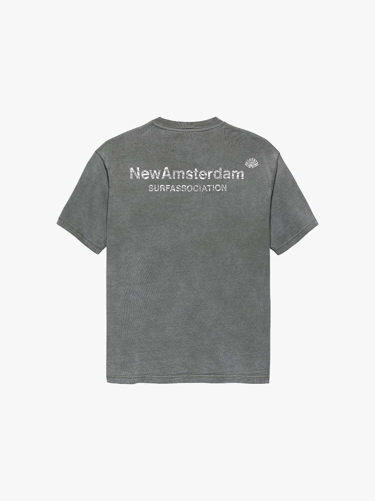 New Amsterdam Surf Association – New Amsterdam Surf Association - Lace Print Logo Tee Shark Green/White - T-Shirts - Heren – Groen – T-Shirts