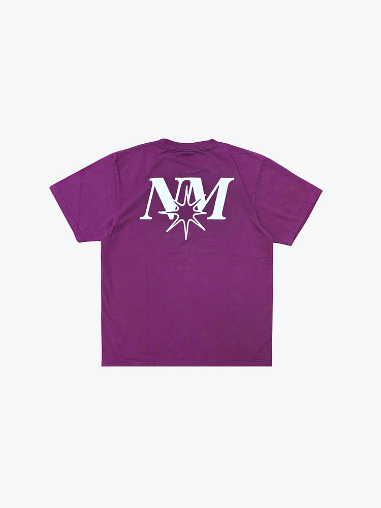 Nowadays Magazine – Nowadays Magazine - Nm Logo Tee Burgundy - T-Shirts - Heren – Rood – T-Shirts