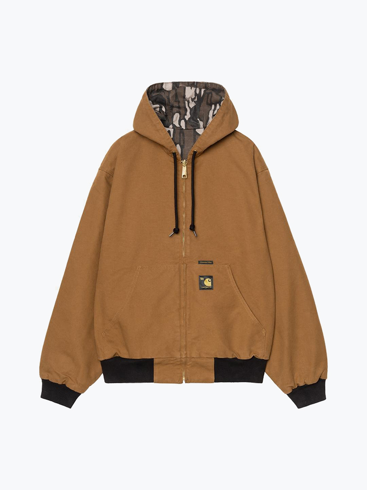 Carhartt WIP – Carhartt WIP - 50 Years Anniversary OG Active Jacket Canvas (SS26.1) Hamilton Brown / Camo Trebark rinsed - Jassen - Heren – Bruin – Jassen