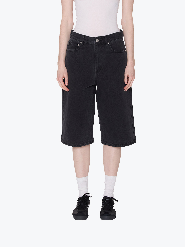 Obey – Obey - Karina Long Denim Short Washed Black - Shorts - Dames – Zwart – Shorts