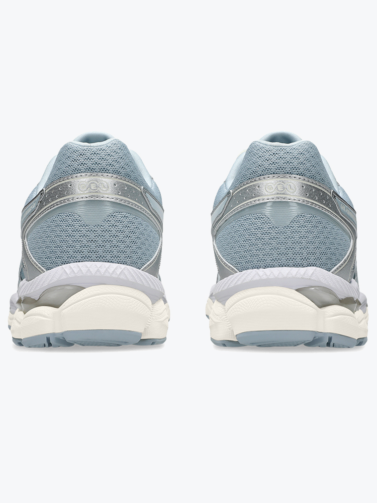Asics Asics - GEL-CUMULUS 16 Storm Cloud / Pure Silver - Schoenen - Unisex Grijs Schoenen
