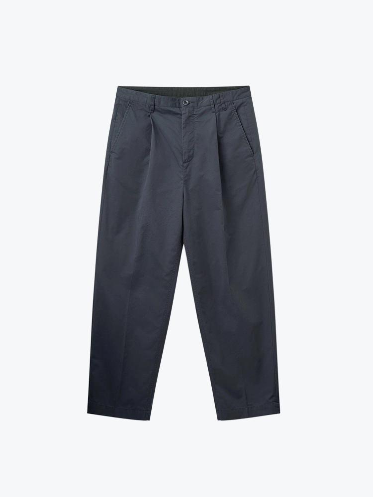 Foret Foret - Writer Relaxed Pleated Pants Navy - Broeken - Heren Blauw Broeken
